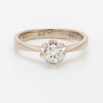 Ring 18K whitegold, 1 brilliant-cut diamond approx 0,35 ct, size 54, total weight 3,8 g.