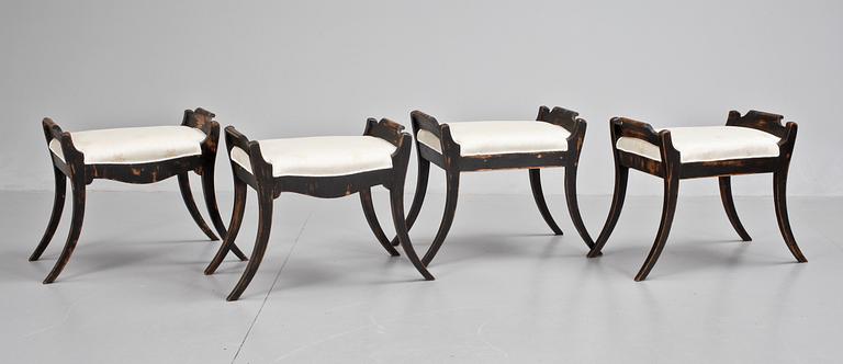 TABURETTER, 4 st, Karl Johan, 1800-talets första hälft.