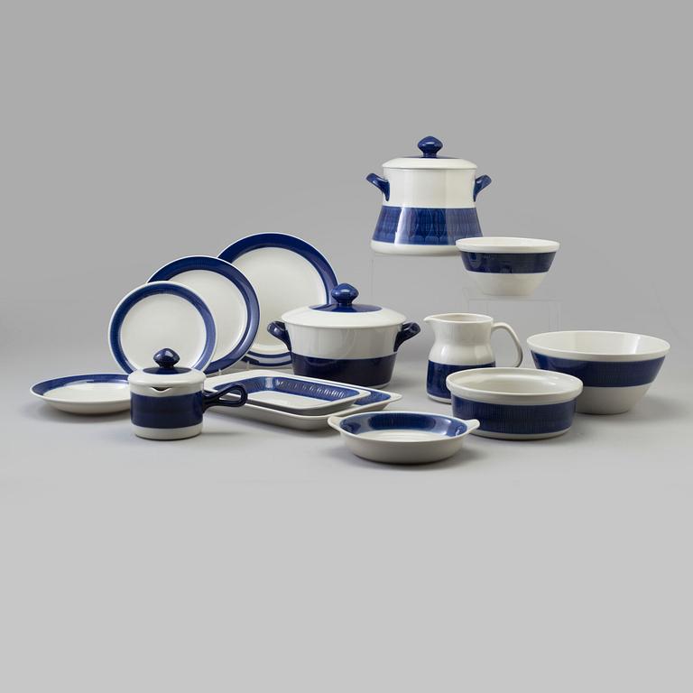 a 51 pcs porcelin dinner service, 'Koka blå', by Hertha Bengtsson, Rörstrand, in production 1956-1988.