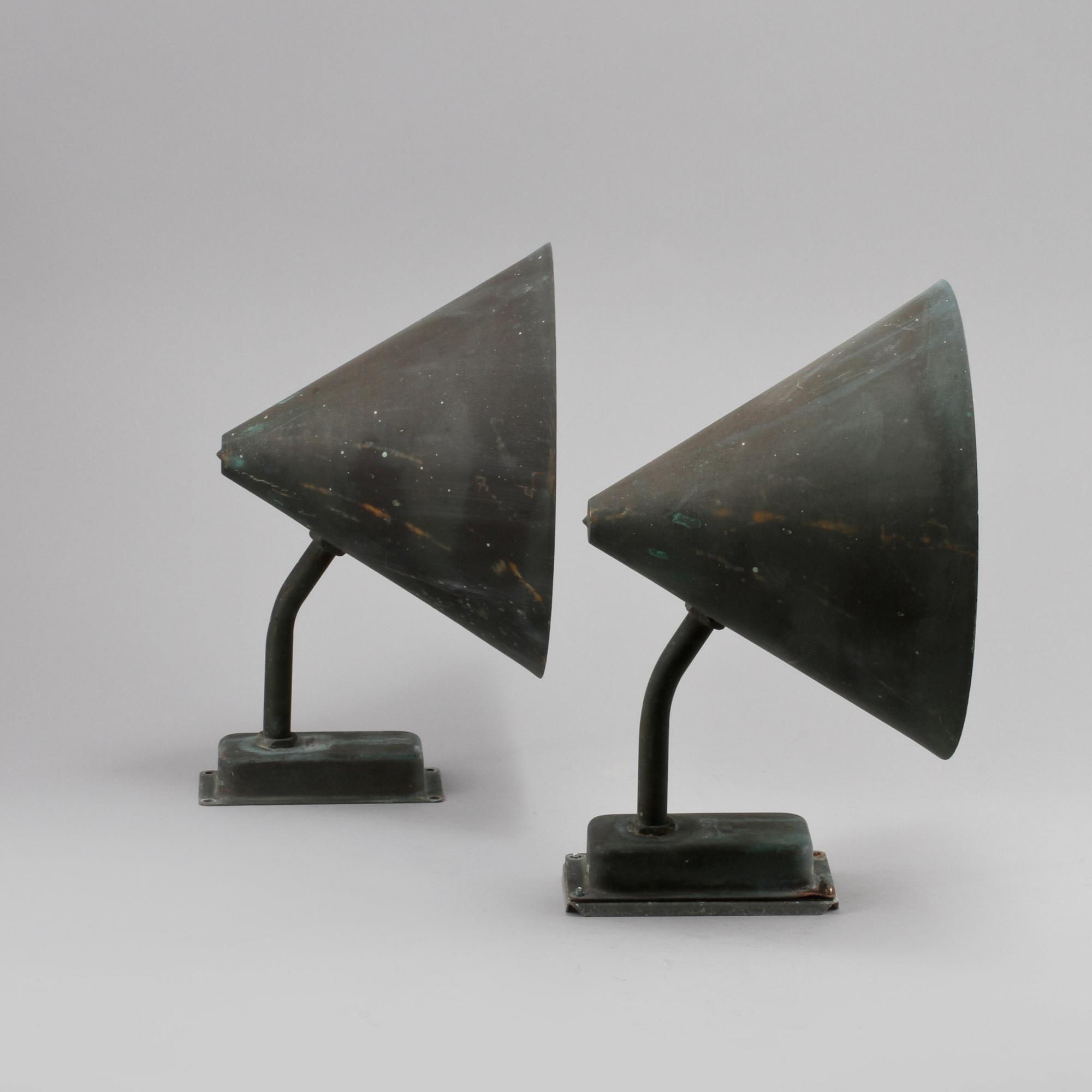 YTTERBELYSNING, 2 st, "Tratten", Hans Agne Jakobsson, Markaryd. 1900-talets andra hälft.