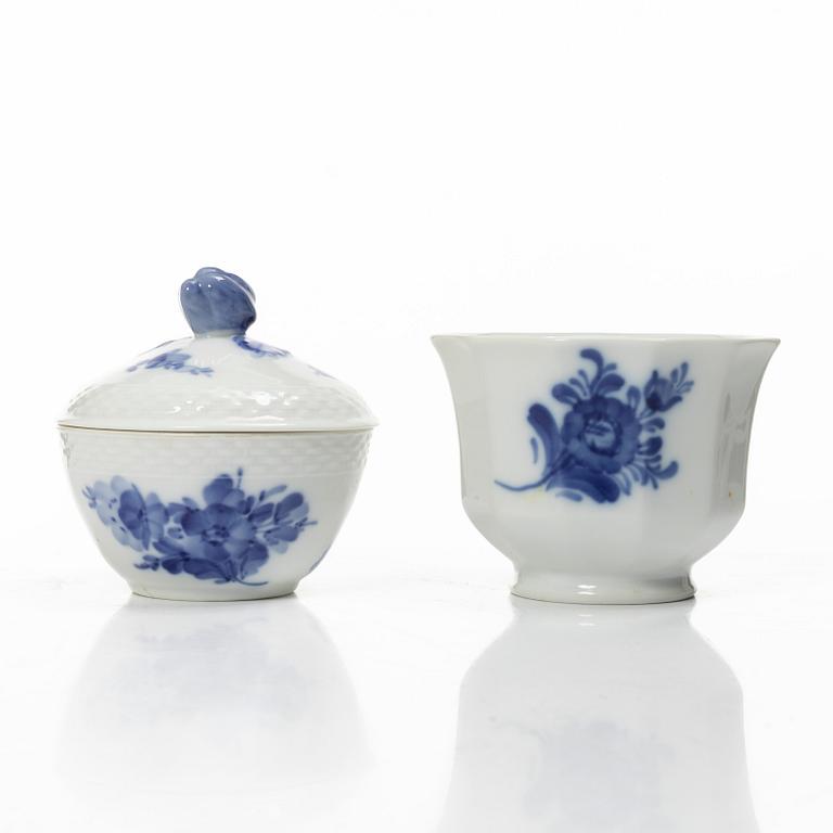 Royal Copenhagen, kaffeservis, 41 delar, porslin, "Blå Blomst", Danmark, 1950-60-tal.