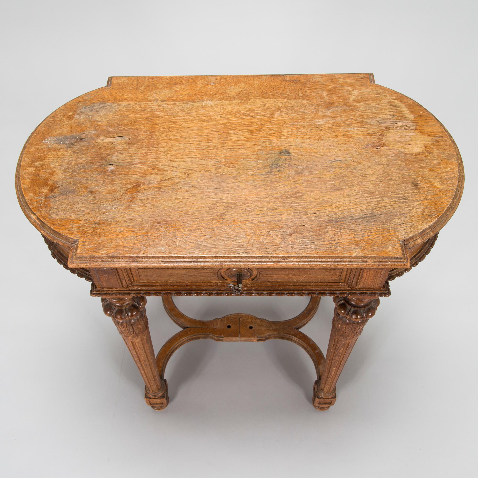 Sewing table, probably Russia, second half of the 19th century.