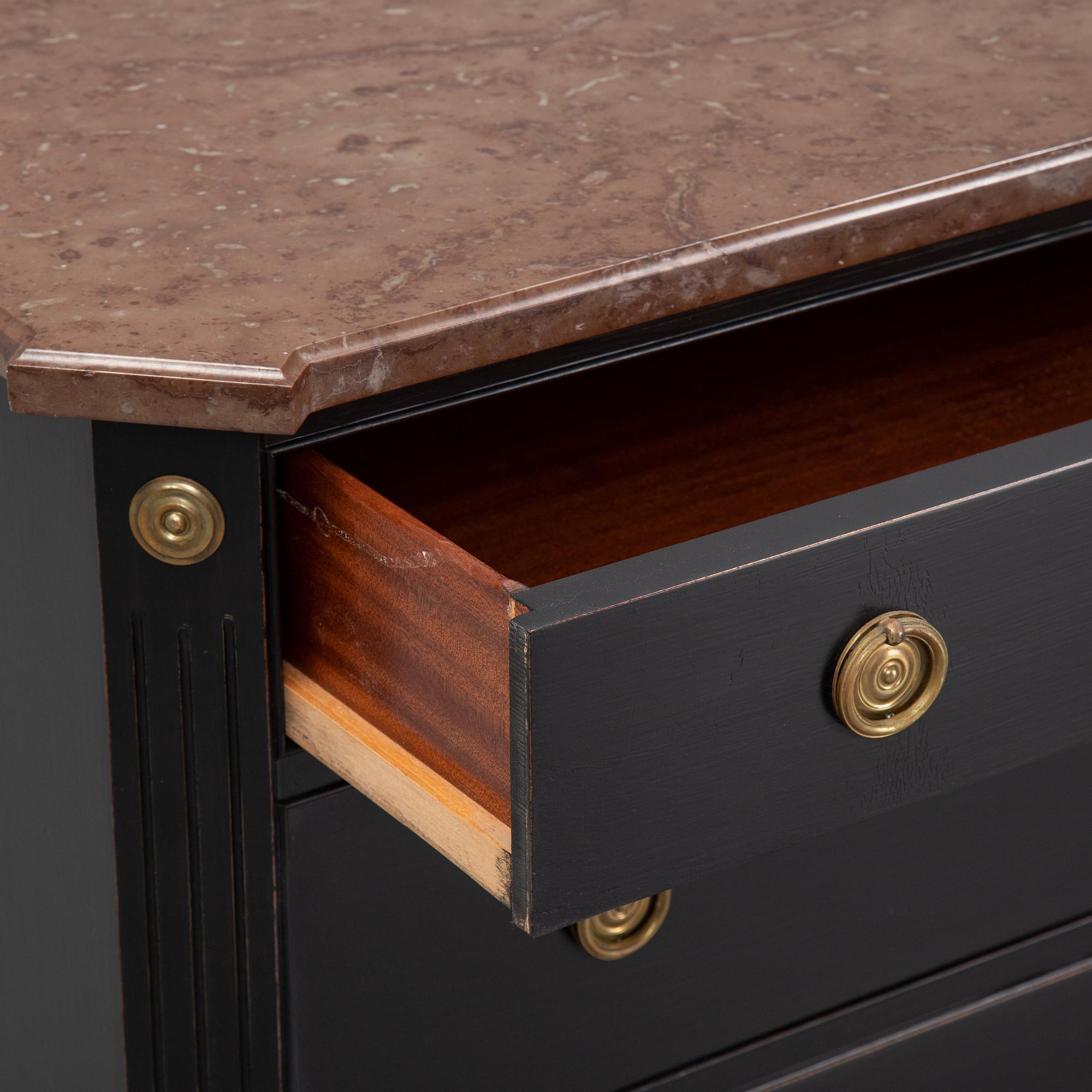 A gustavian style chest of drawers, second half of the 20th century.