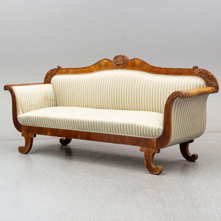 SOFFA, Karl-Johan, 1800-talets först hälft.