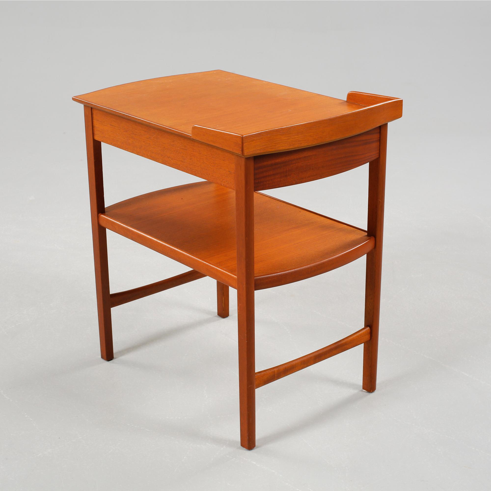 SÄNGBORD, "Birgitta", Carl Malmsten, Bodafors, 1960-tal.