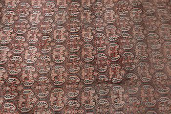 MATTA, Kashmir, silke, ca 370 x 282 cm.