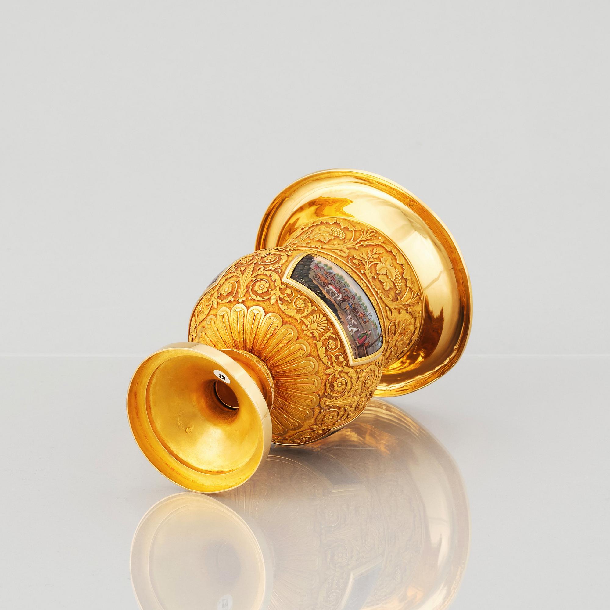 Paradkopp med fat, "The Demidoff cup", guld och emalj, Gabriel-Raoul Morel, Paris, daterad 1824.