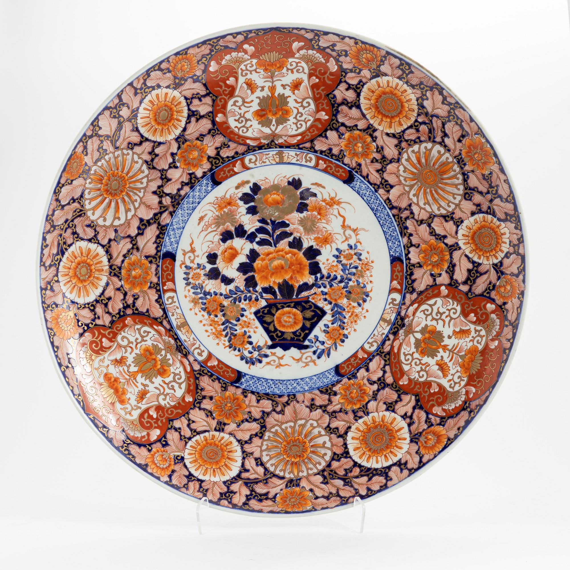 An unusually larger Japanese porcelain charger, Meiji (1868-1912).