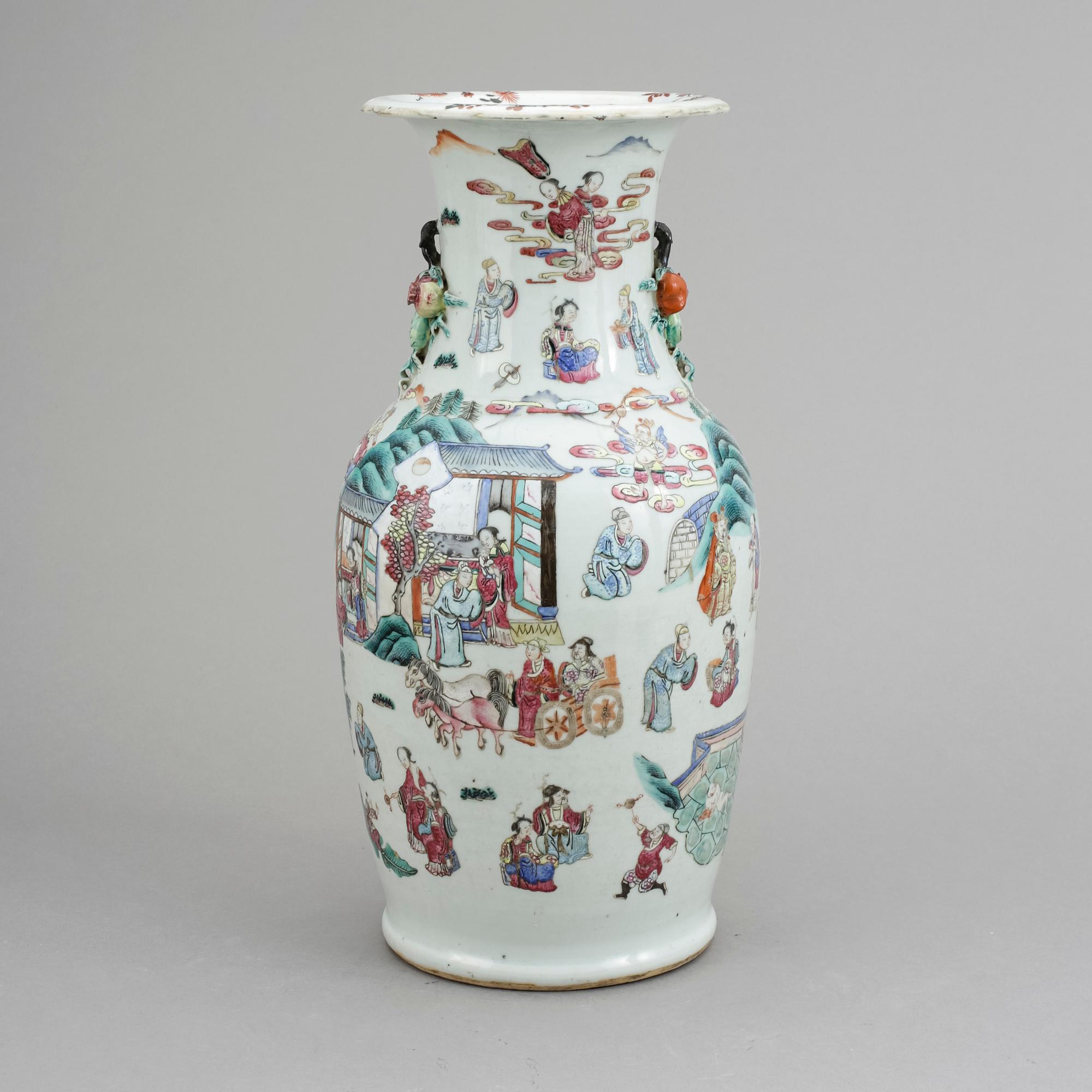 VAS, Kina, 1800-tal. Porslin.