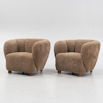 Swedish Modern, a pair of armchairs, mid 20th century.