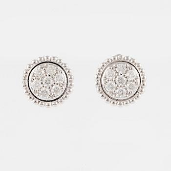Earrings with brilliant-cut diamonds.