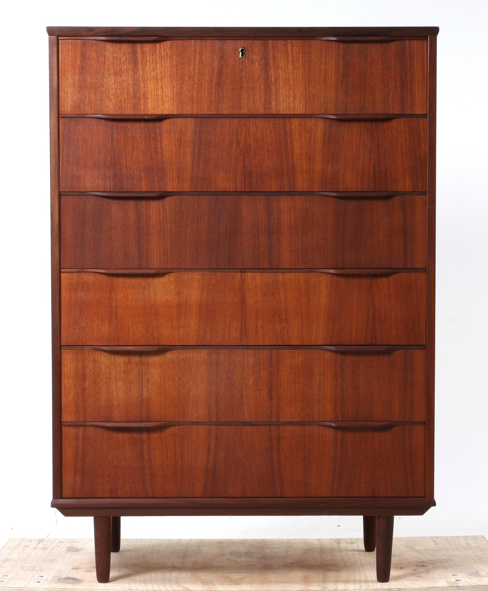 BYRÅ, Ejsing Møbelfabrik, Danmark, 1900-talets mitt.