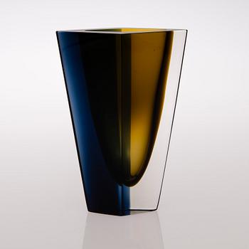 A 'Prisma KF 215' vase, signed K. Franck, Nuutajärvi Notsjö -61.