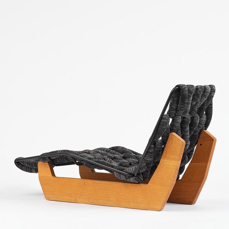 Patricia Urquiola, vilfåtölj, "Biknit", Moroso, Italien, efter 2011.