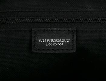 VÄSKA, Burberry.