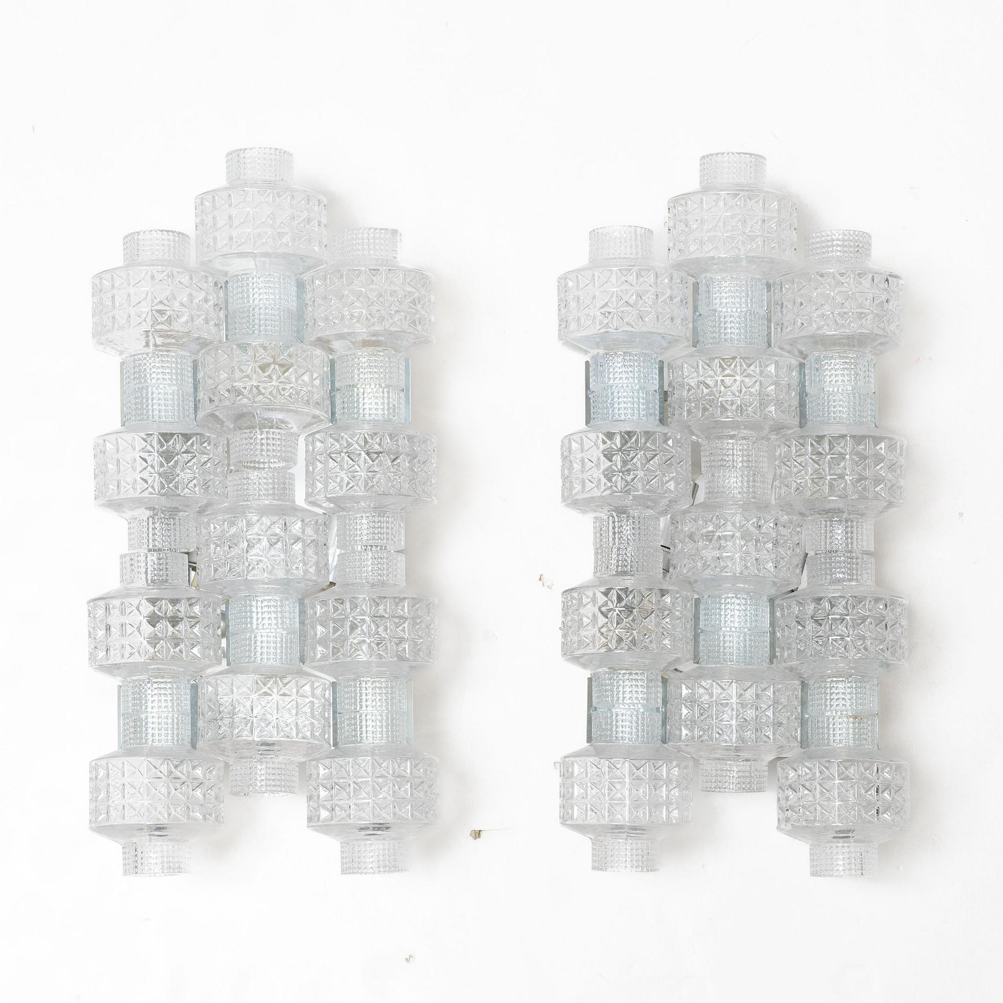 Gert Nyström, a pair of 'Festival' wall lamps, Fagerhults Belysning, second half of the 20th Century.