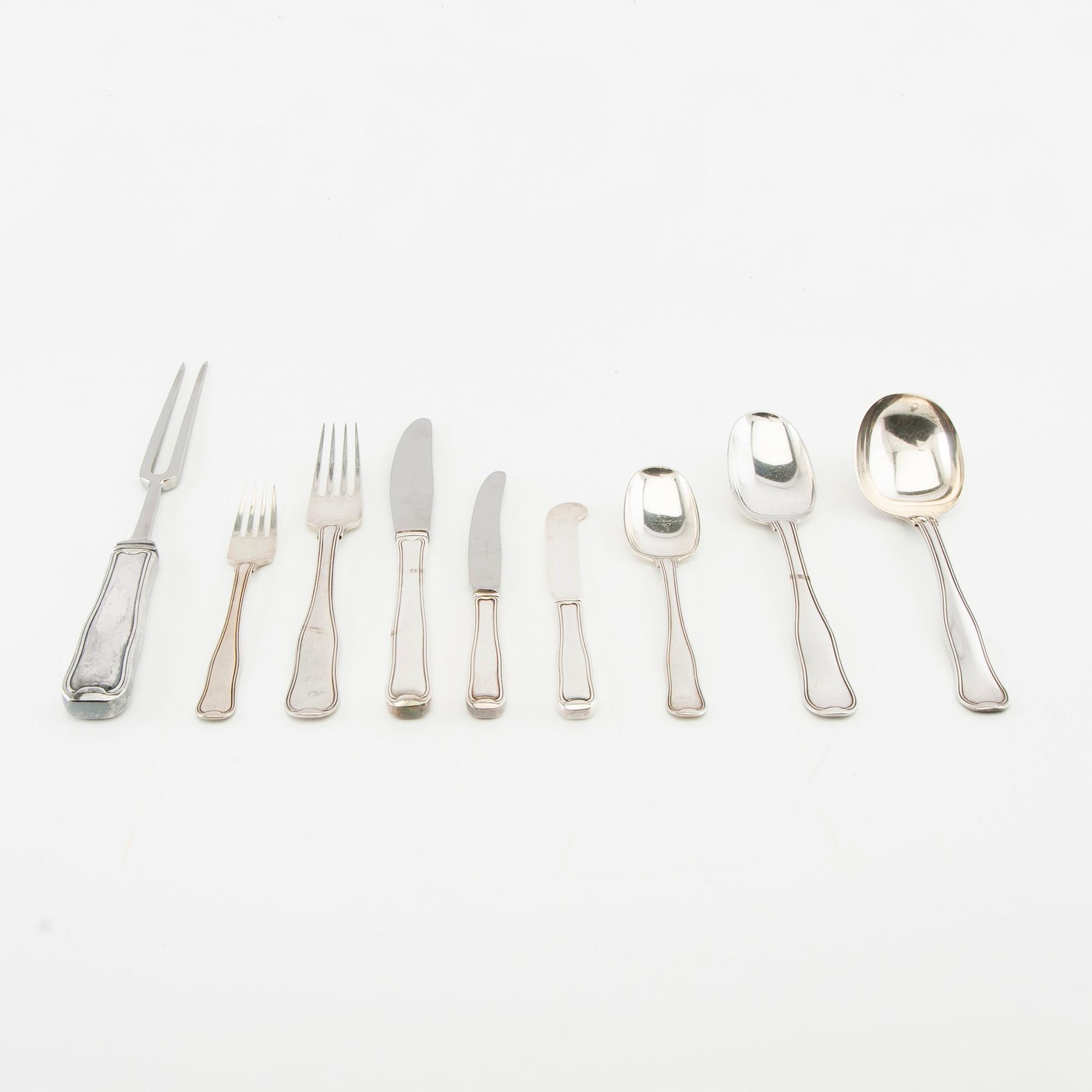 Harald Nielsen, bestick 73 dlr silver "Old Danish" Georg Jensen.