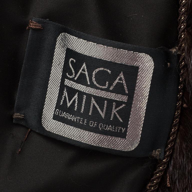 A Mink fur coat from saga Mink, circa size M.