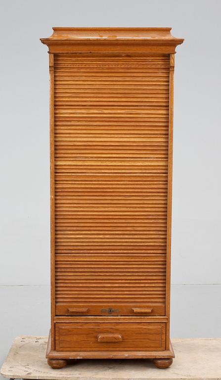 DOKUMENTSKÅP, med jalusi, 1900-talets början.