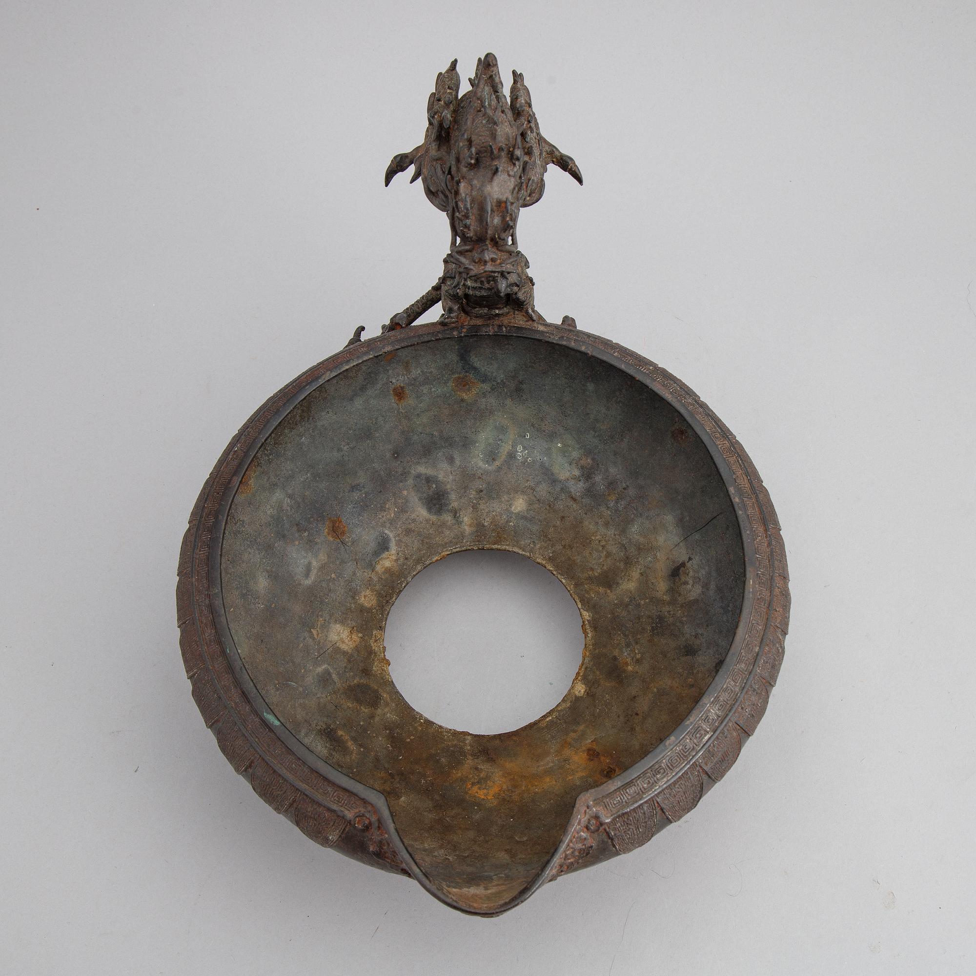 A Japanese bronze fountain, Meiji (1868-1912), 19th century.