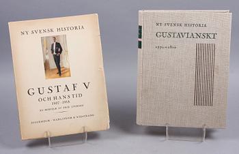 BÖCKER, 2 st, "Gustavianskt" resp "Gustaf V och Hans Tid". Bokfilmer av Erik Lindorm.