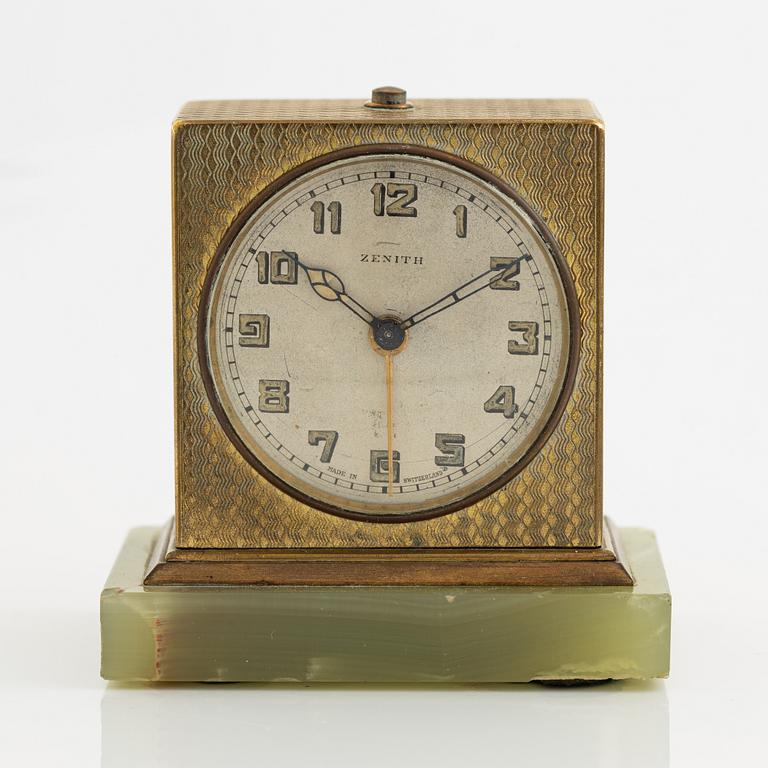 Zenith, clock, 67 x 66 x 44 mm.