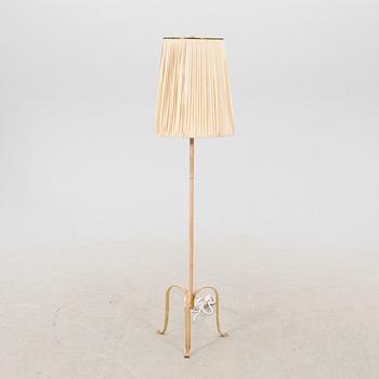 A 1940s floor lamp.