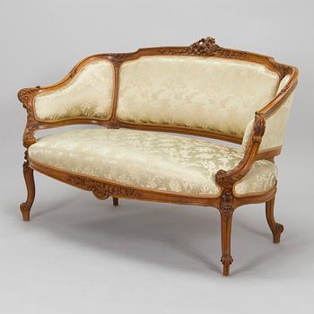 Soffa och fåtöljer, ett par, omkring 1900.