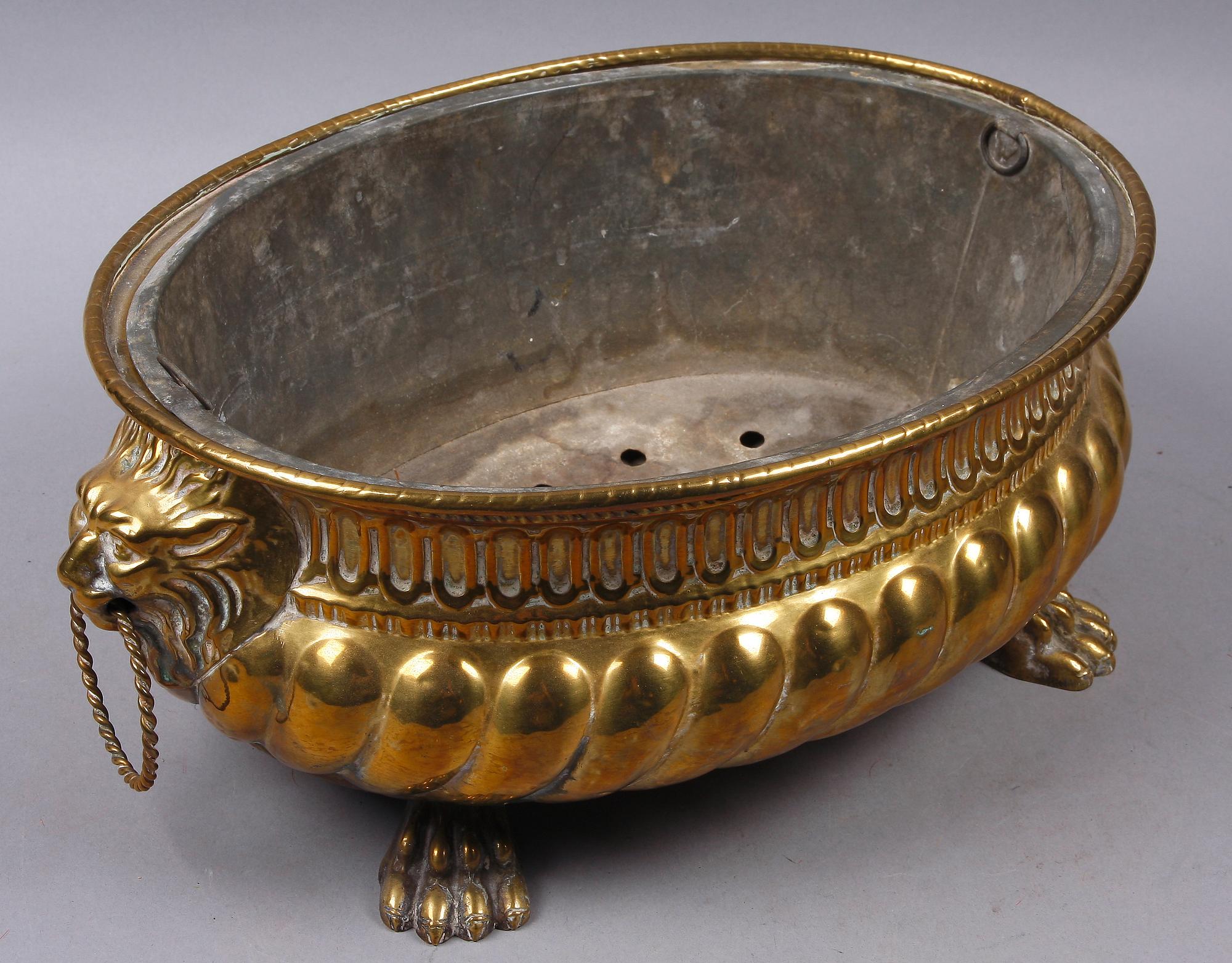 YTTERFODER, mässing, 1800-1900-tal.