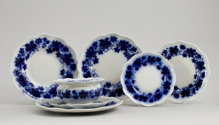 SERVISPORSLIN, 45 delar, "Vinranka", Gefle.