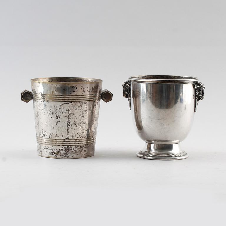 ISHINKAR, 2 st, försilvrad mässing, 1900-talets första hälft.