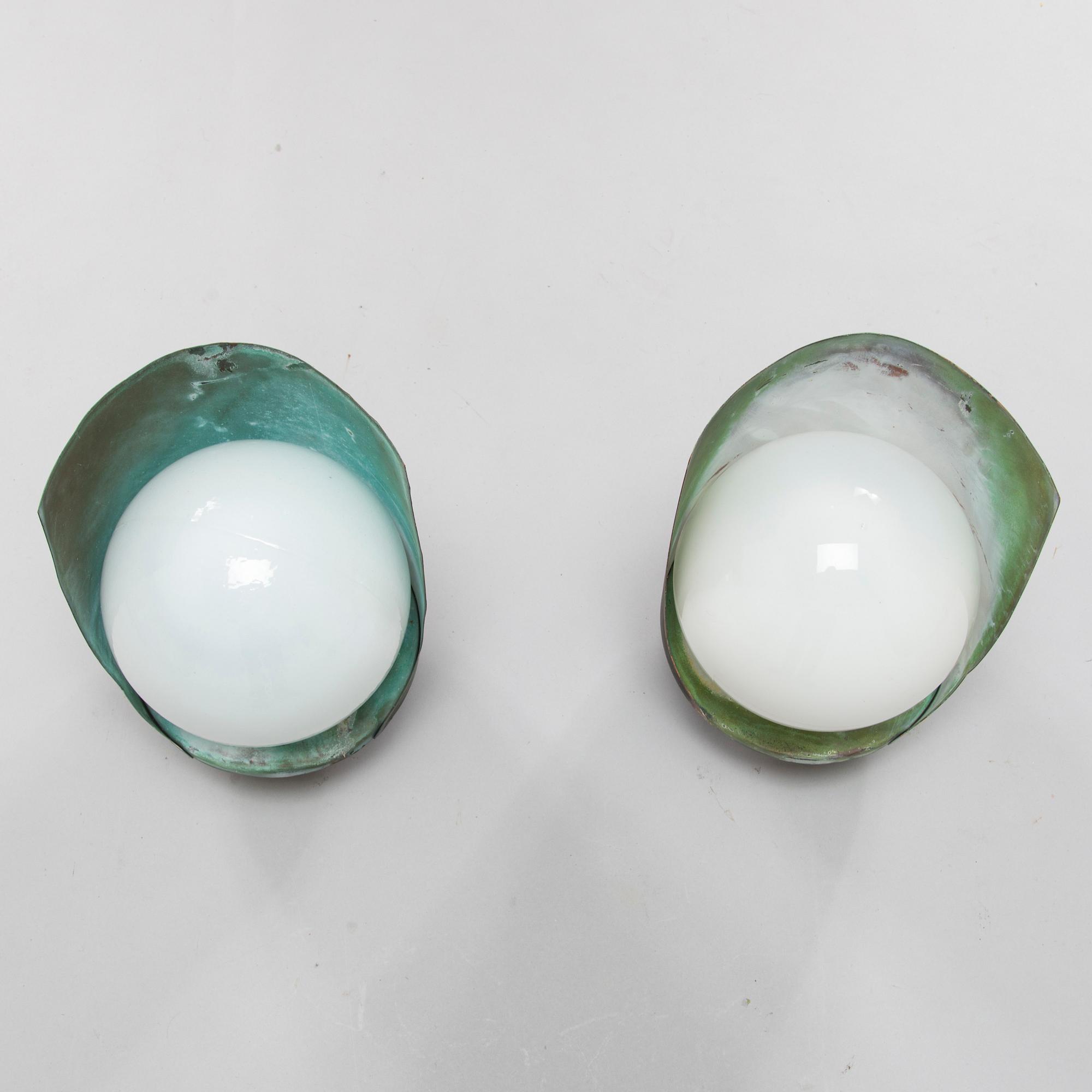 A pair of mid 1900 century wall- / outdoor lights AT32 for Itsu.