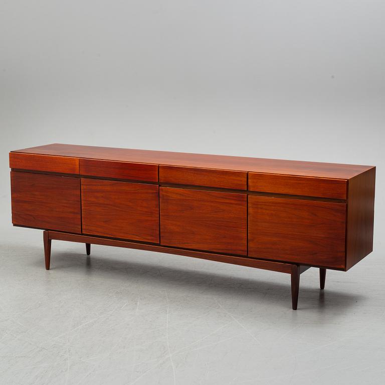 IB KOFOD LARSEN, sideboard, "FA 66", Faarup Møbelfabrik, Danmark 1960-tal.