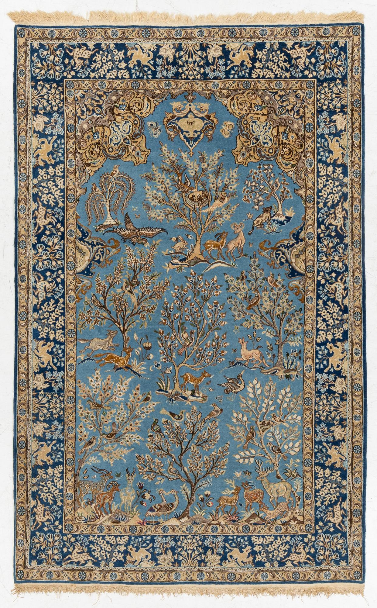 Carpet, Old Shahreza, 215 x 135 cm.
