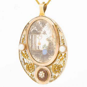 Collier, 18K guld med filigranarbete med halvpärlor och måleri, kedja 18K guld.