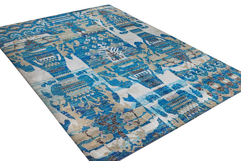 An oriental carpet, c. 456 x 261 cm.