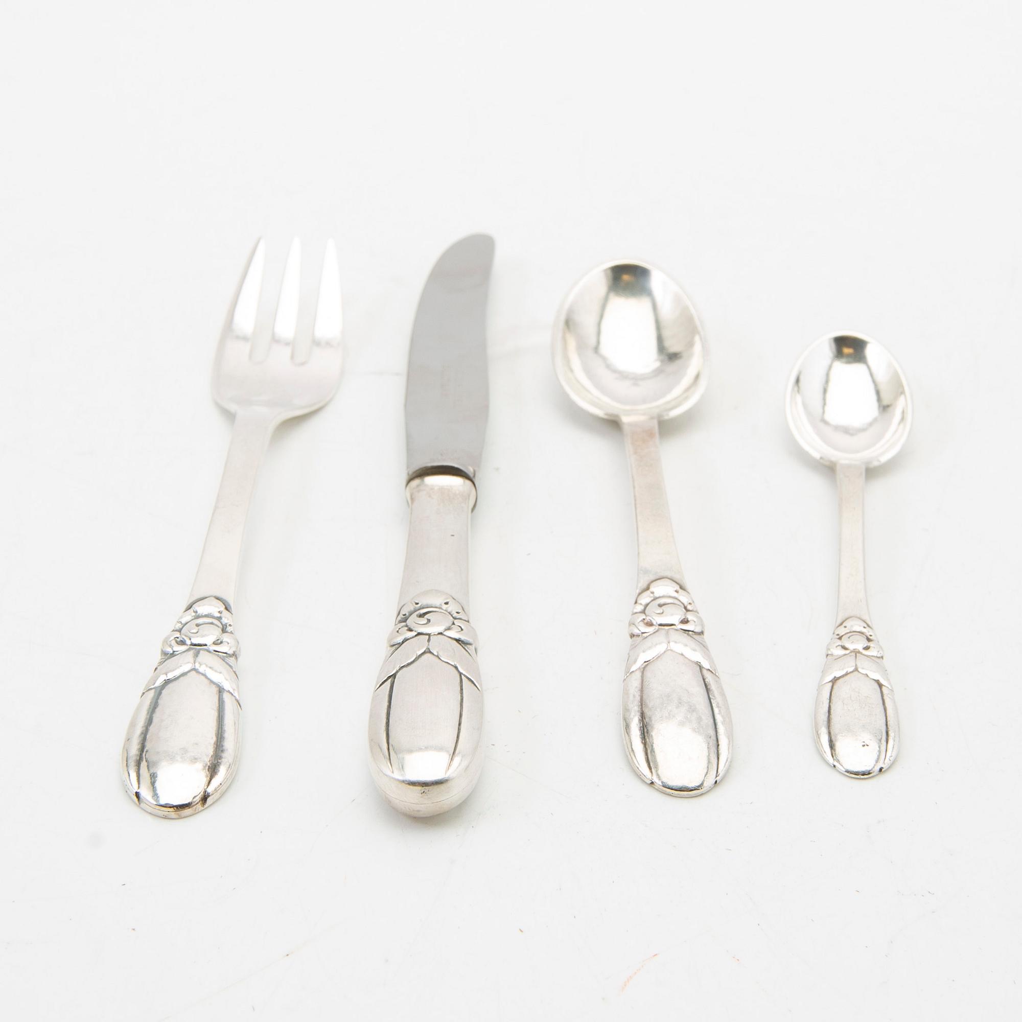 Evald Nielsen, Sandwich cutlery, 31 pieces, silver, Denmark.