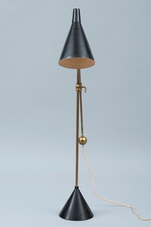 Tapio Wirkkala, AN ADJUSTABLE FLOOR LAMP, K10-11.