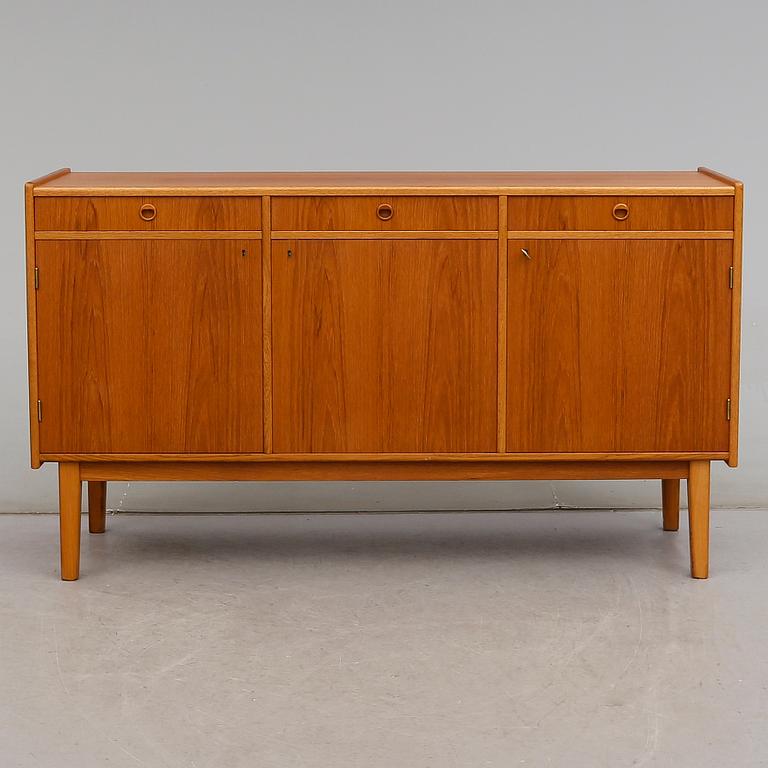 SIDEBOARD, 1900-talets andra hälft.