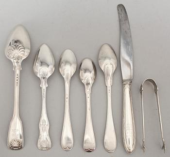 PARTI BESTICK, 22 delar, silver, olika mästare, mest Sverige, 1800-1900-tal. Tot ca 590 gram.