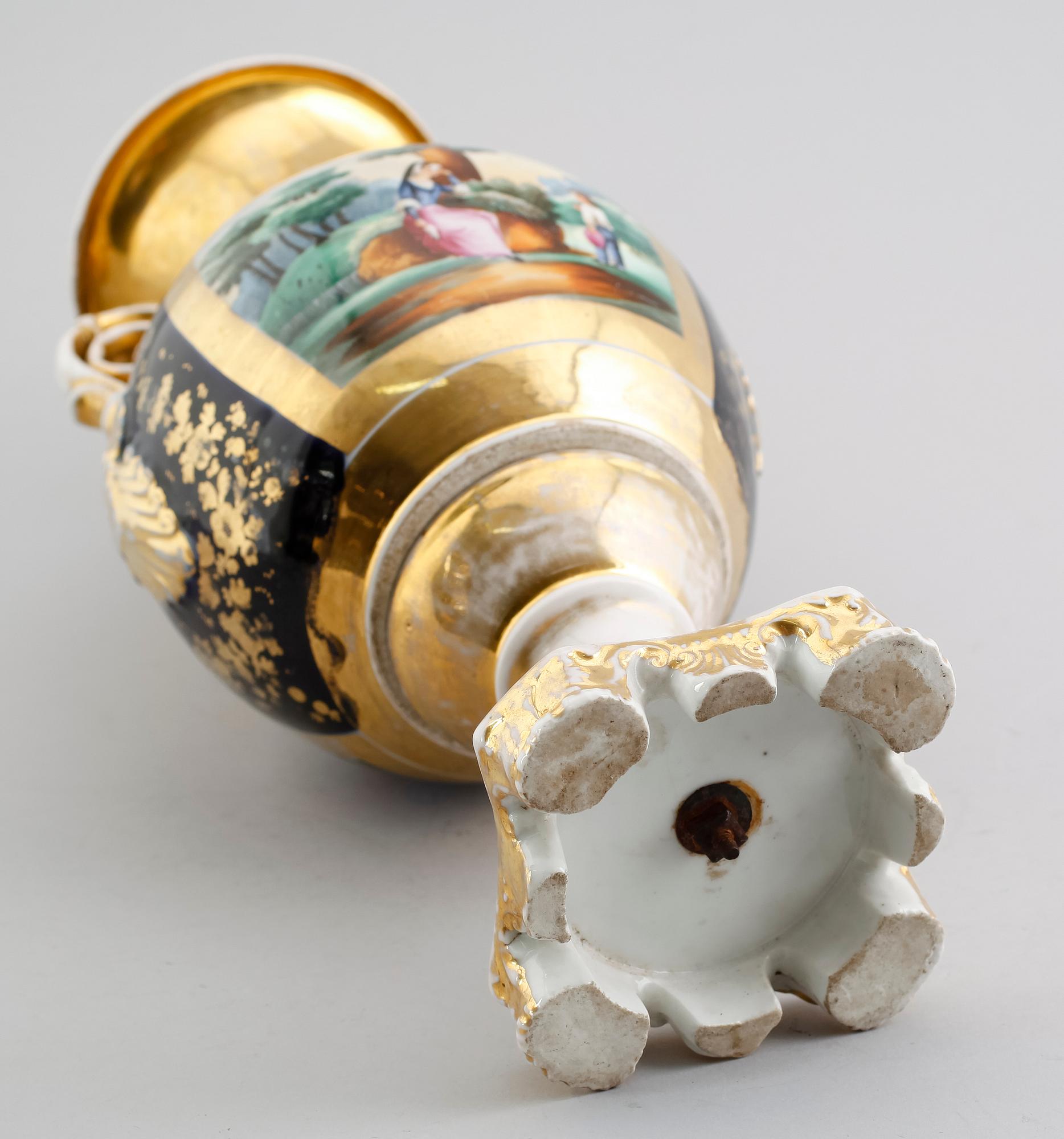 URNA, porslin, empirestil, 1800-tal.