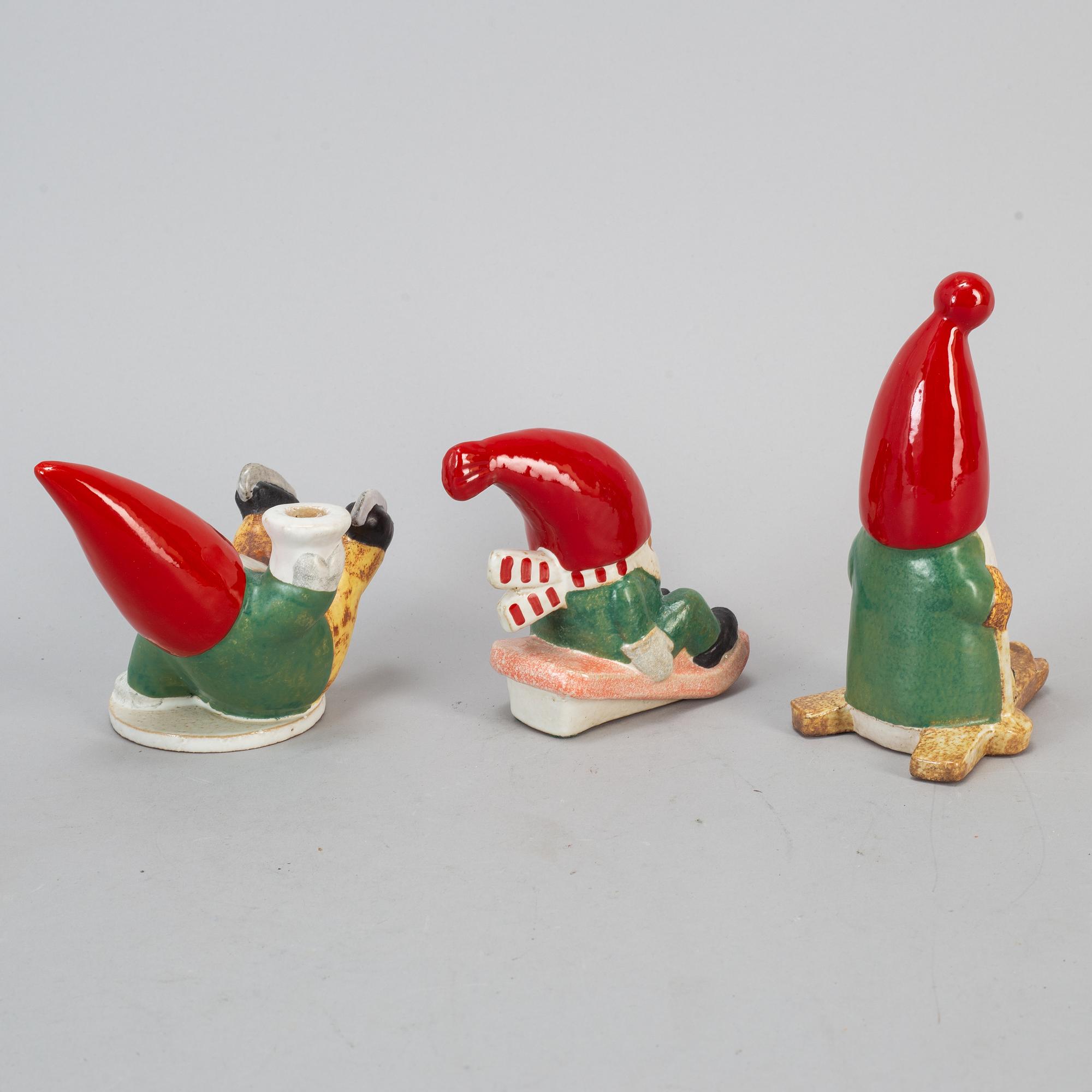 A set of three stoneware candlesticks/figurines, K-studion Gustavsberg.