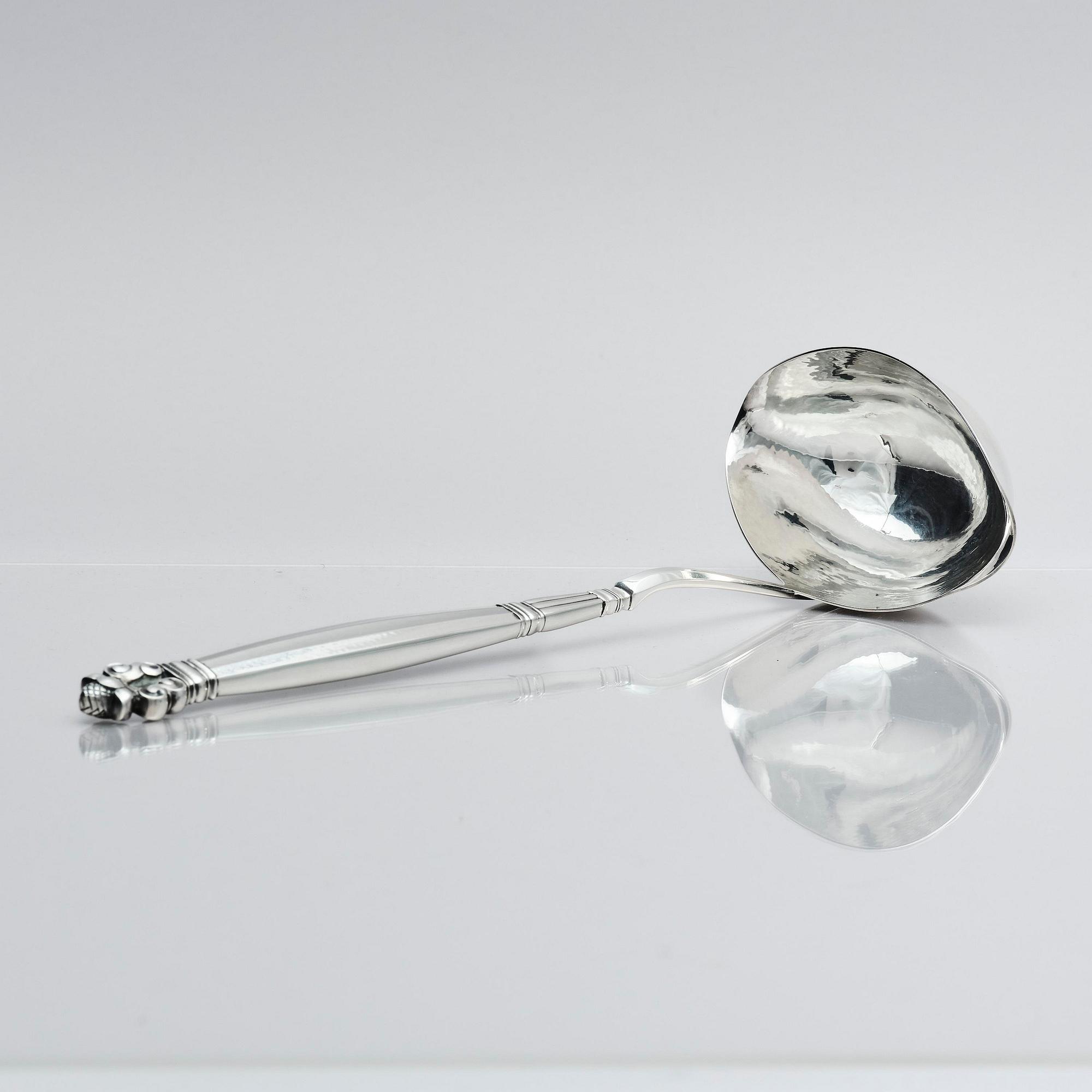 Georg Jensen, soppslev, "Konge/Acorn", sterling silver, design Johan Rohde, Köpenhamn 1919-1927.