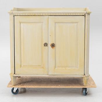 Sideboard, Late Gustavian, first half of the 19th century.