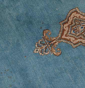 MATTA, Kirman, signerad, old, ca 290 x 196 cm.