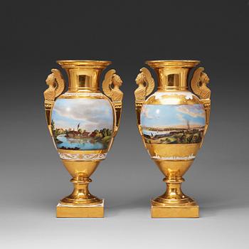 Two Empire urns, presumably wilhelm Heinemann, not signed, early 19th Century.