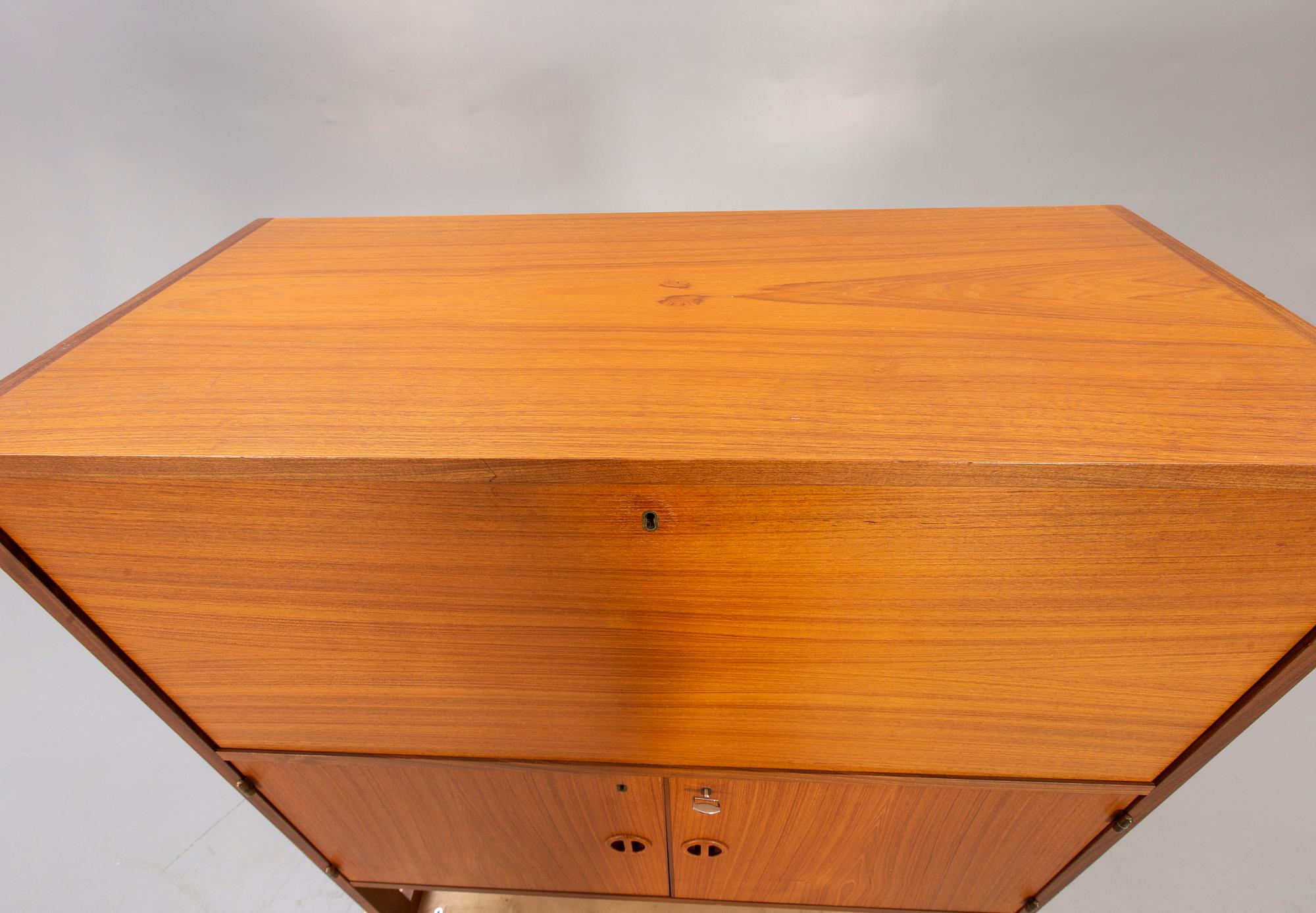 Arne Wahl-Iversen, bar cabinet "Varié", IKEA, 1960s.