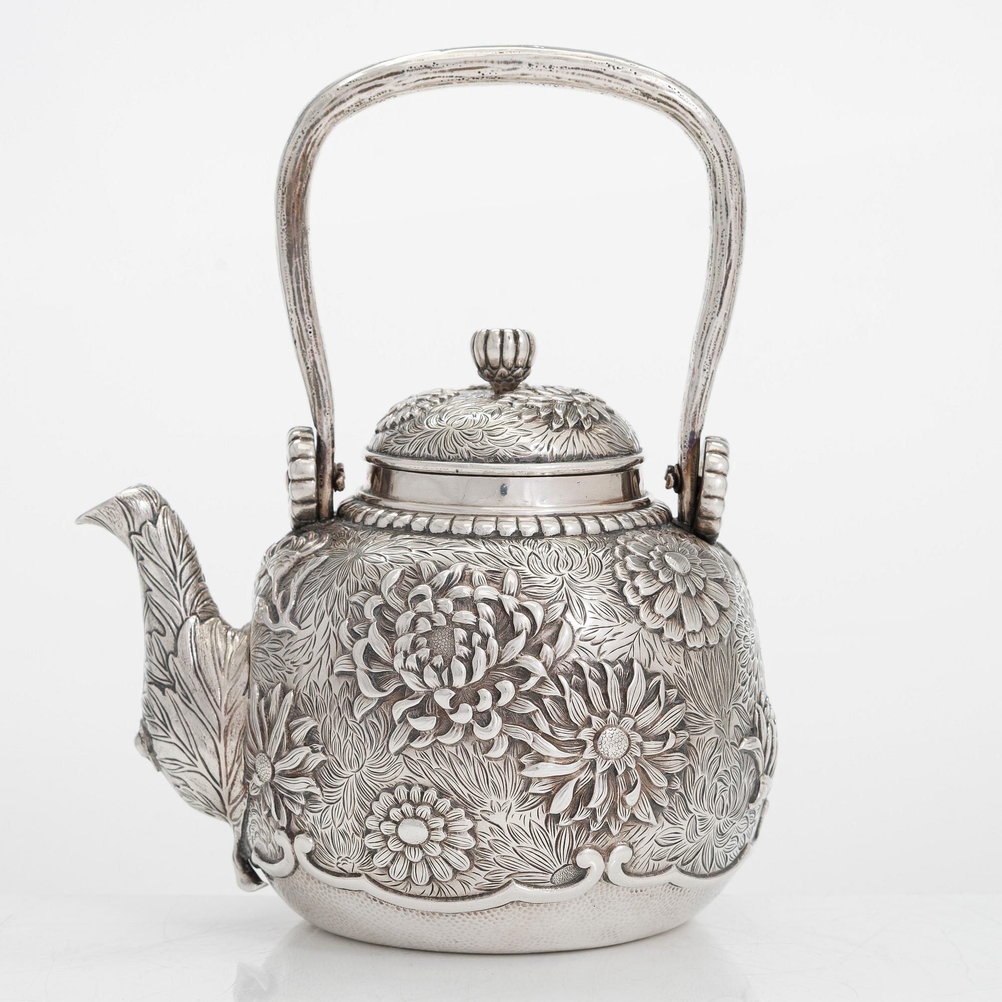 Tekanna, silver, Konoike, tidigt 1900-tal.