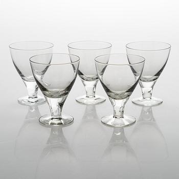 Gunnel Nyman, lasiston osia, 33 kpl, "GN 46", Nuutajärvi Notsjö. Tuotannossa 1949-1969.