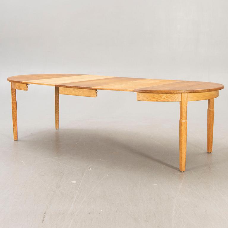 A Henning Kjaernulf, 1960s 7 pcs oak dining set, EG Möbler Danmark.